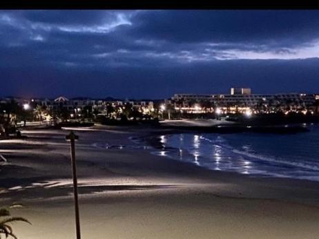 Beach House Costa Teguise Kültér fotó